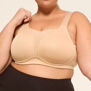 Livi Active Wireless Medium-Impact Wicking Sports Bra 38F